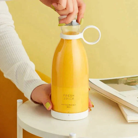 PORTABLE BLENDER JUICER BOTTLE (Free Delivery + Cash On Delivery)